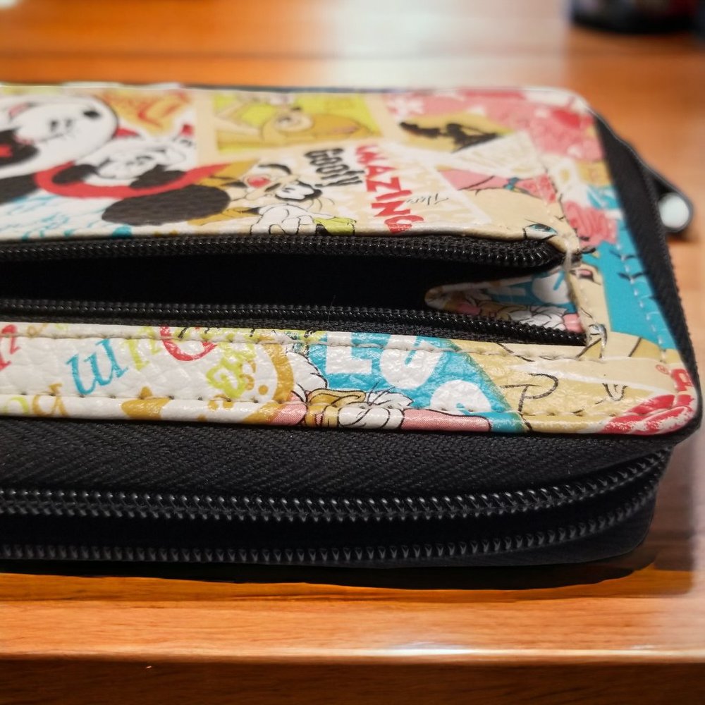 Mickey Mouse & Friends Wallet Colorful Disney Parks Classic Faux Leather Wallet - Picture 15 of 16